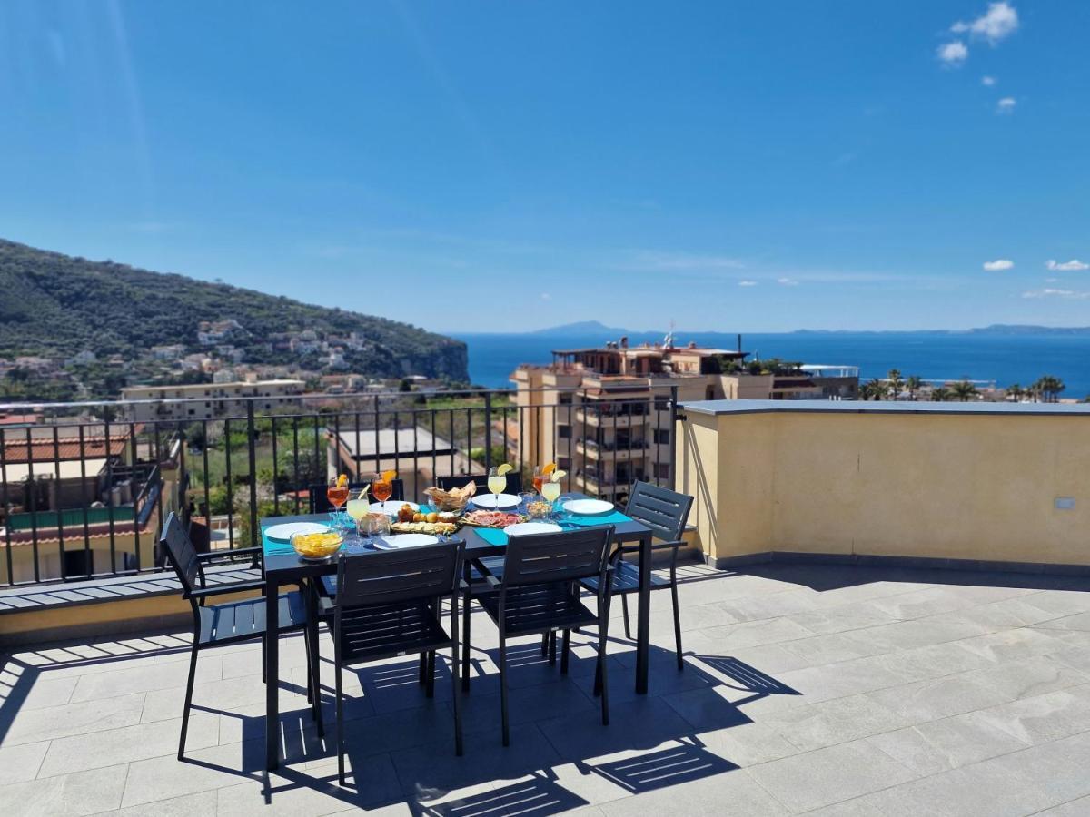 דירות ויקו אקוונסה Savarese Luxury Palace מראה חיצוני תמונה