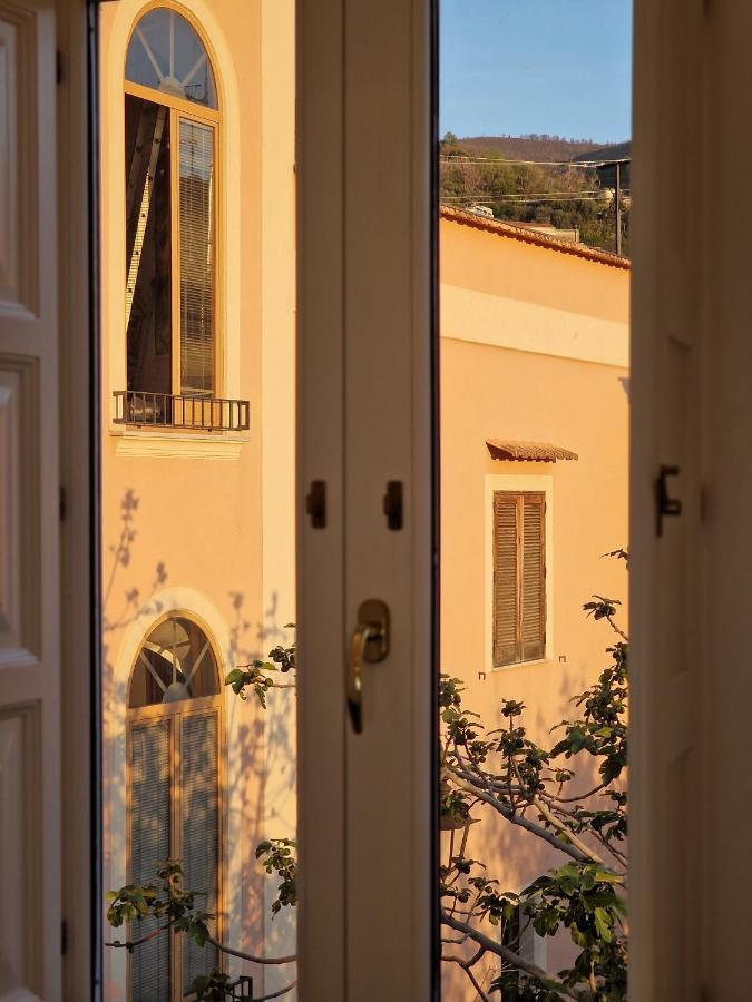 דירות ויקו אקוונסה Savarese Luxury Palace מראה חיצוני תמונה