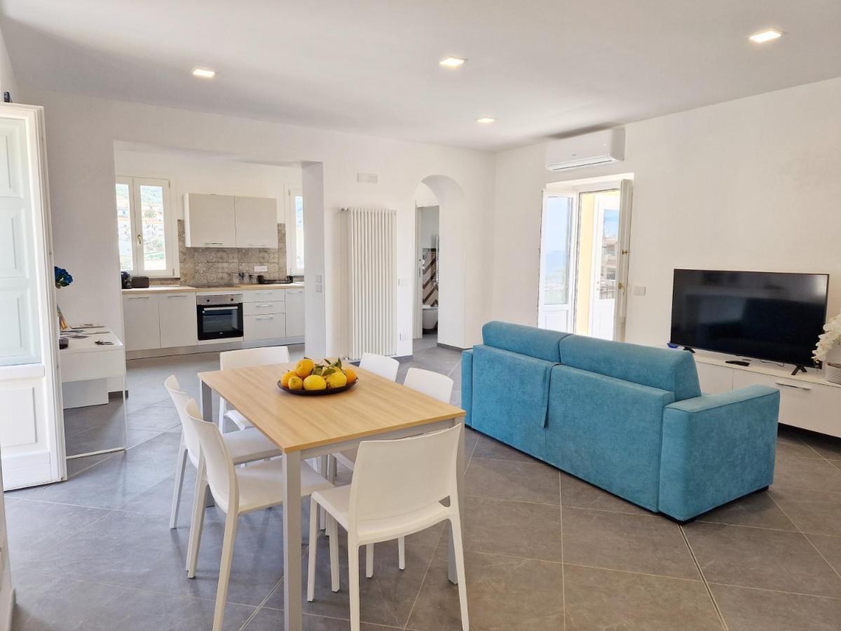 דירות ויקו אקוונסה Savarese Luxury Palace מראה חיצוני תמונה