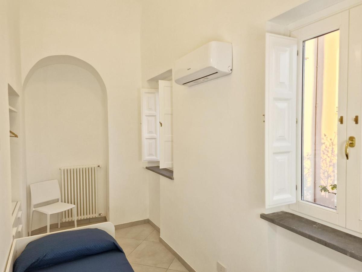 דירות ויקו אקוונסה Savarese Luxury Palace מראה חיצוני תמונה