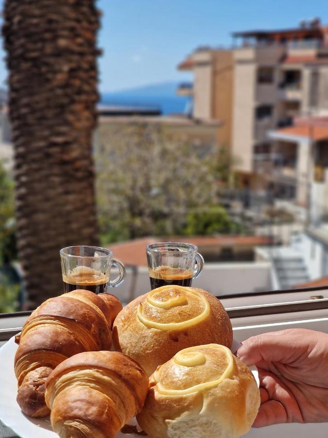 דירות ויקו אקוונסה Savarese Luxury Palace מראה חיצוני תמונה