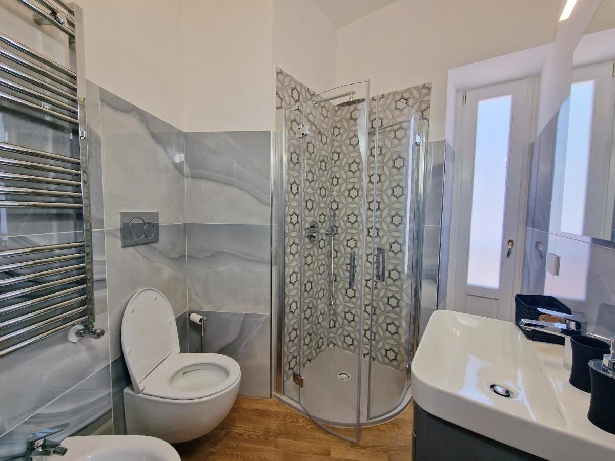 דירות ויקו אקוונסה Savarese Luxury Palace מראה חיצוני תמונה